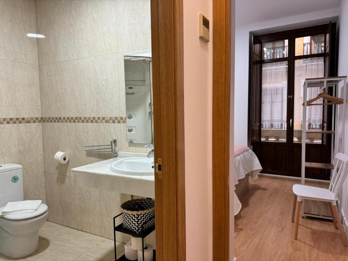 Mr Apartment *